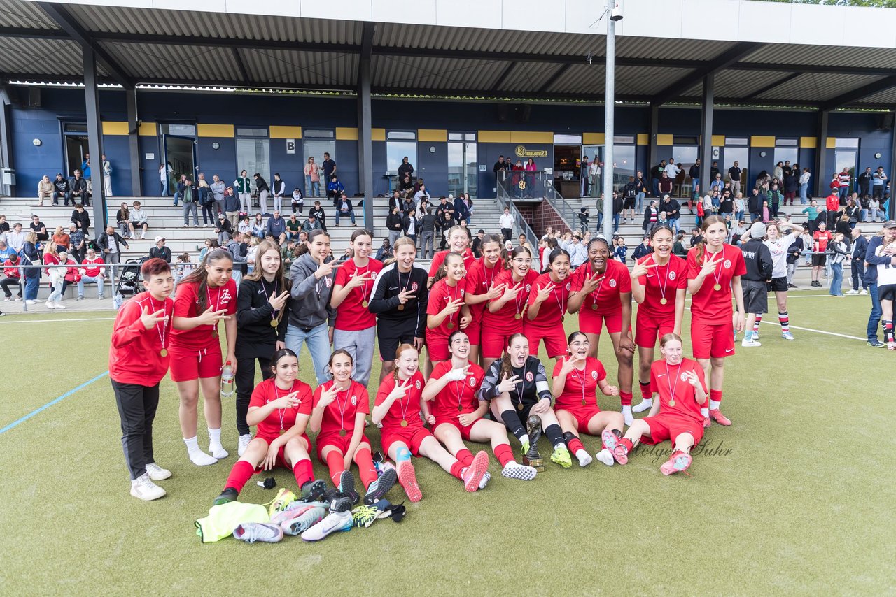 Bild 201 - wCJ Ballfreunde Pokal Finale  Altona 93 - Eimsbuetteler TV : Ergebnis: 0:2